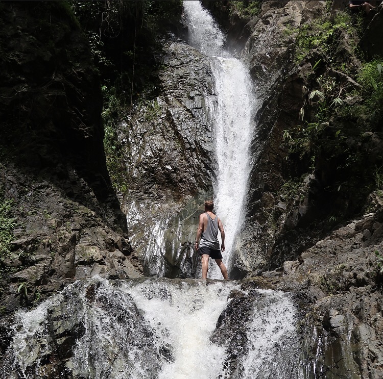 Mo Paeng Waterfall
